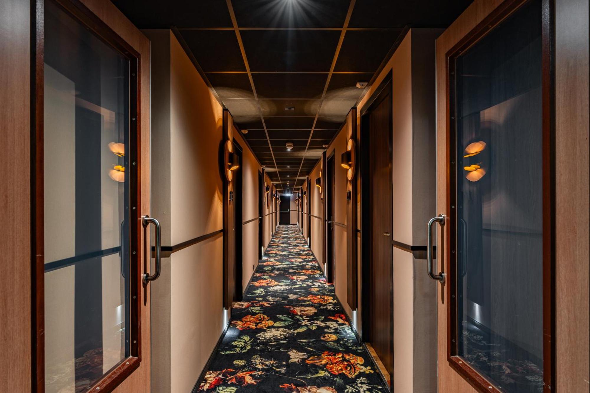 Martini Hotel